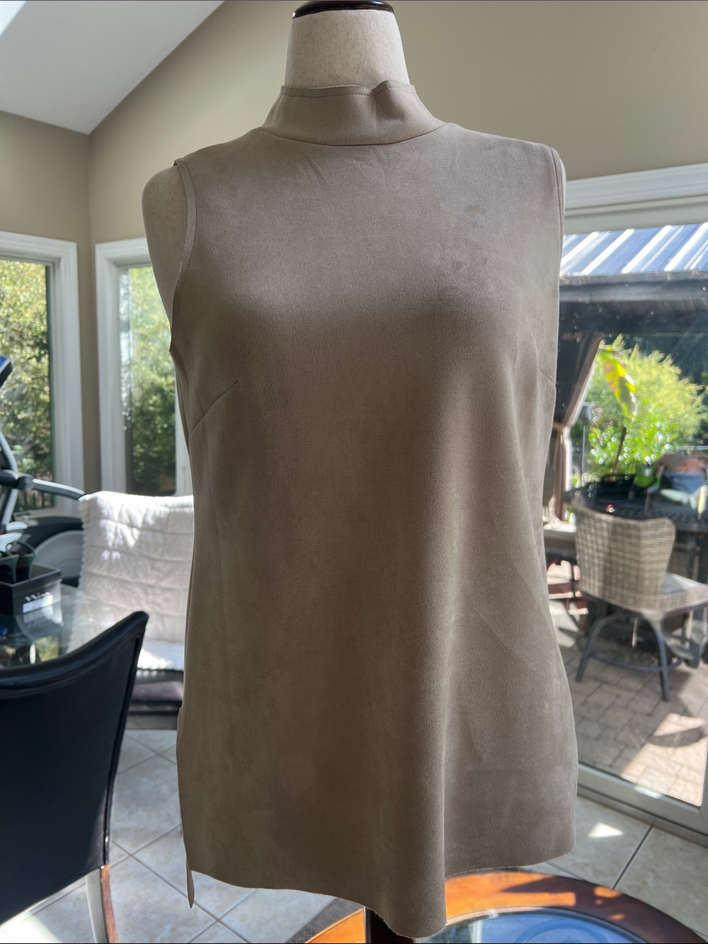 Vince Camuto Faux Suede Sleeveless Mock Neck Top Blouse in Taupe. Size Medium.